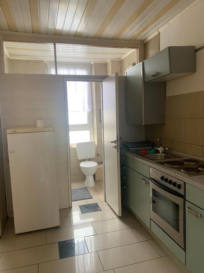 Ferienwohnung Dachgeschoss Hof Krefeld Exterior foto